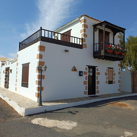 Вилла Casa La Molina- A Трикивихате Экстерьер фото